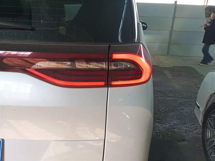 Фото 8 - GAC Trumpchi M6