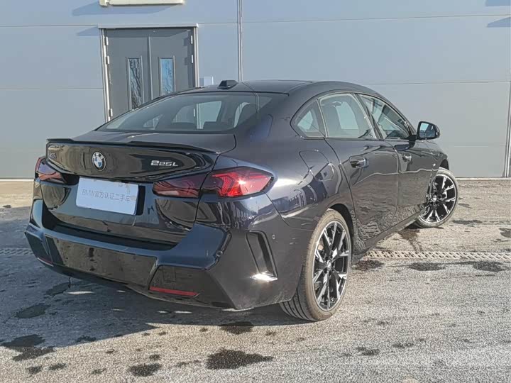 Фото 9 - BMW 2 Series