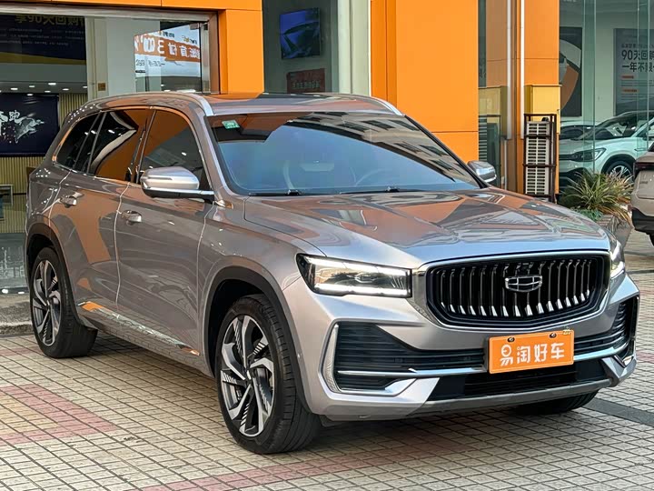 Фото 3 - Geely Monjaro