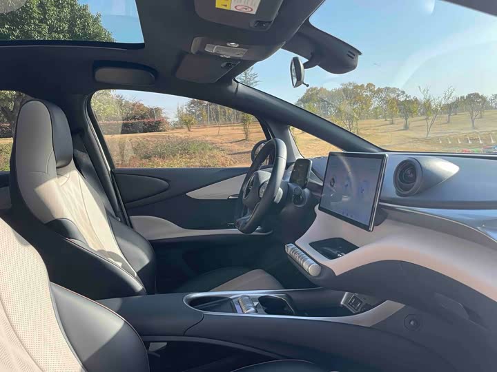 Фото 7 - BYD Dolphin