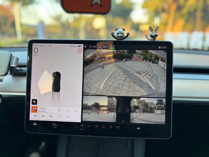 Фото 8 - Tesla Model Y