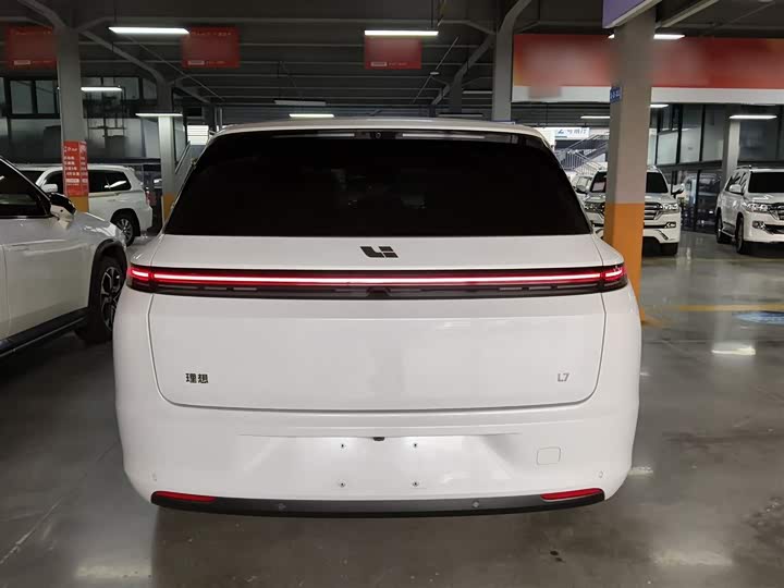 Фото 6 - LiXiang L7