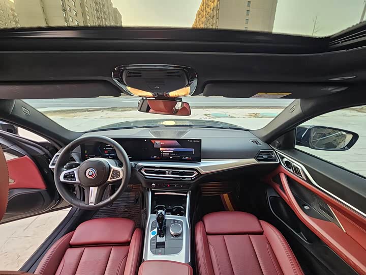 Фото 4 - BMW i4