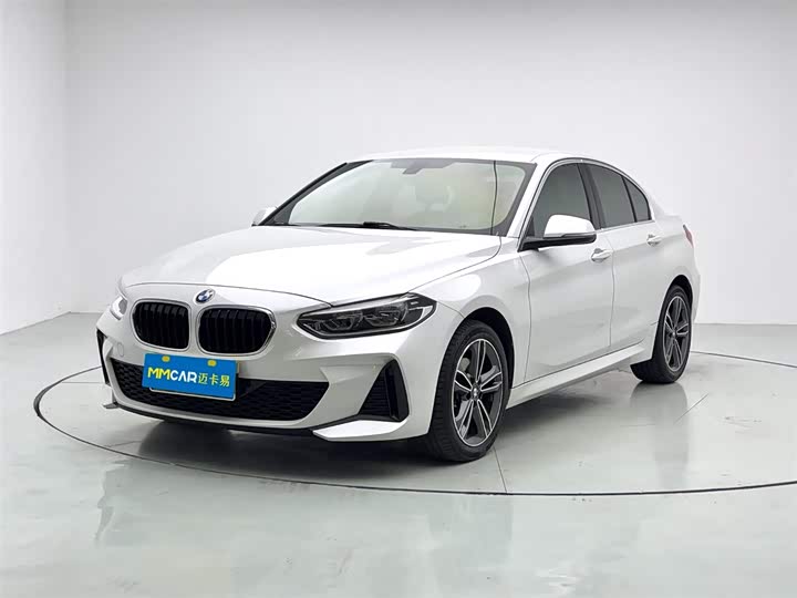 Фото 1 - BMW 1 Series