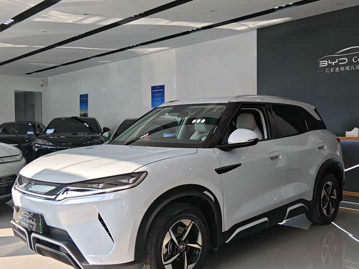 Фото 1 - BYD Yuan Up