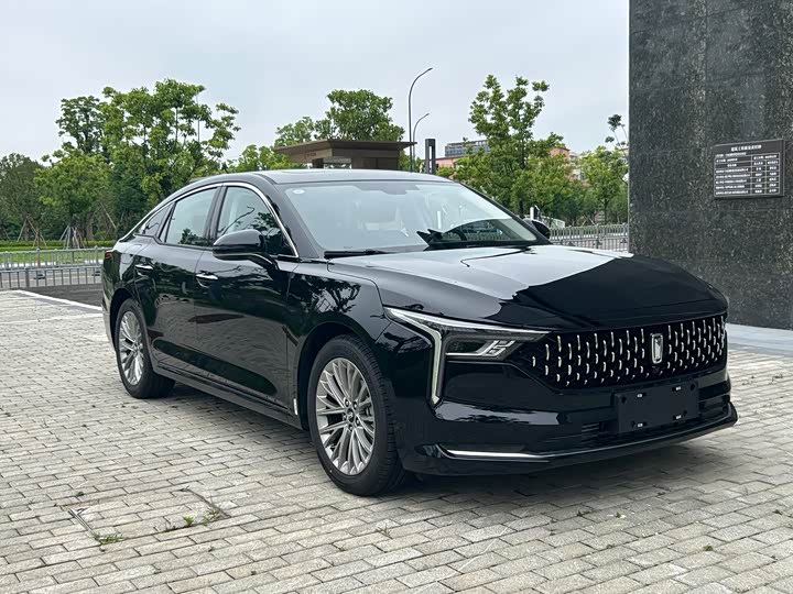 Фото 3 - Bestune B70