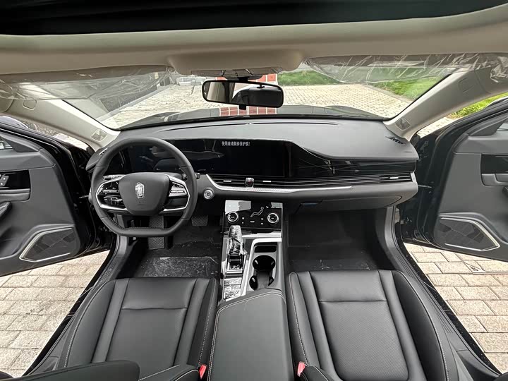 Фото 5 - Bestune B70