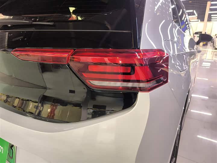 Фото 8 - Volkswagen ID.3