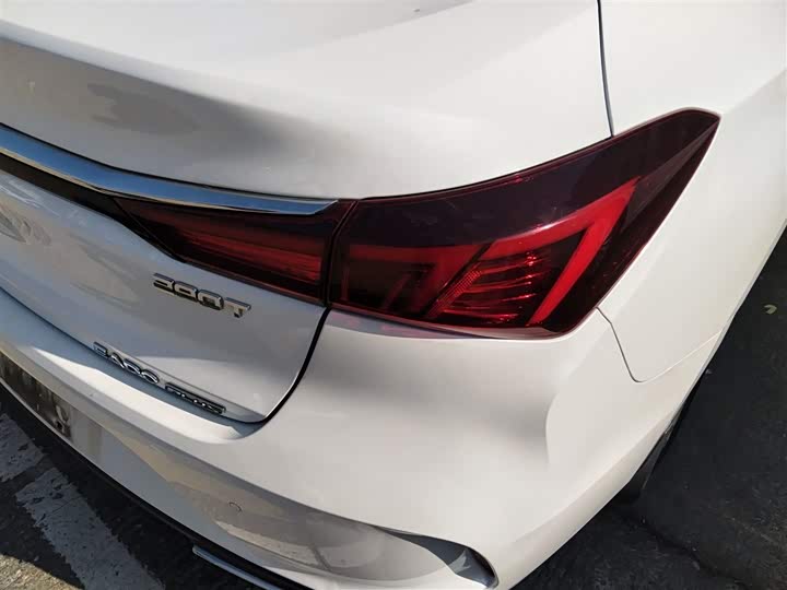 Фото 8 - Changan Eado Plus