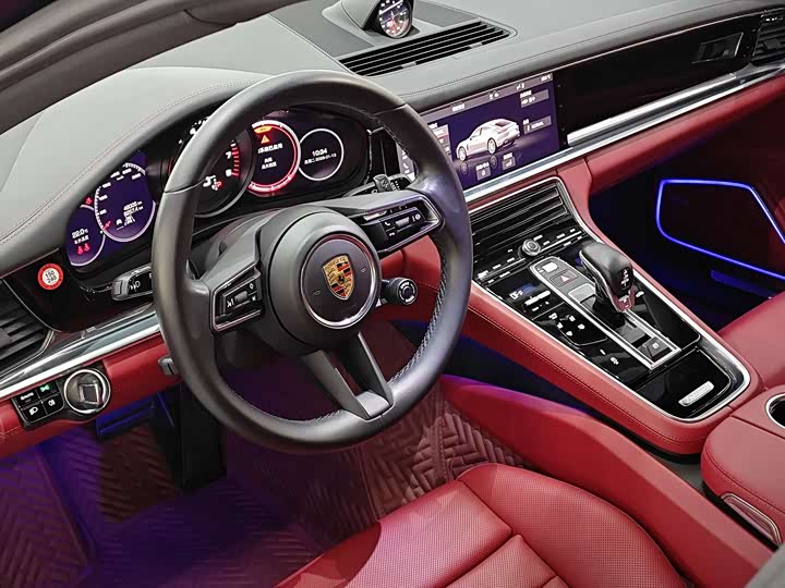 Фото 6 - Porsche Panamera