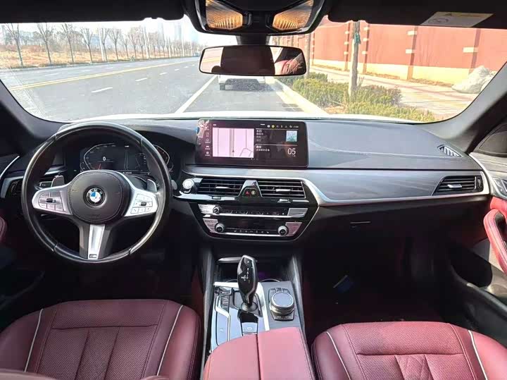 Фото 5 - BMW 5 Series