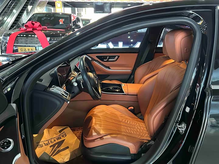 Фото 4 - Mercedes-Benz S-Class