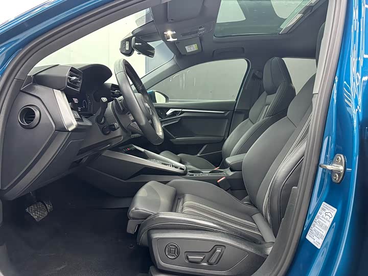 Фото 4 - Audi A3