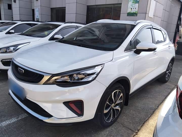 Фото 2 - Geely Emgrand GS