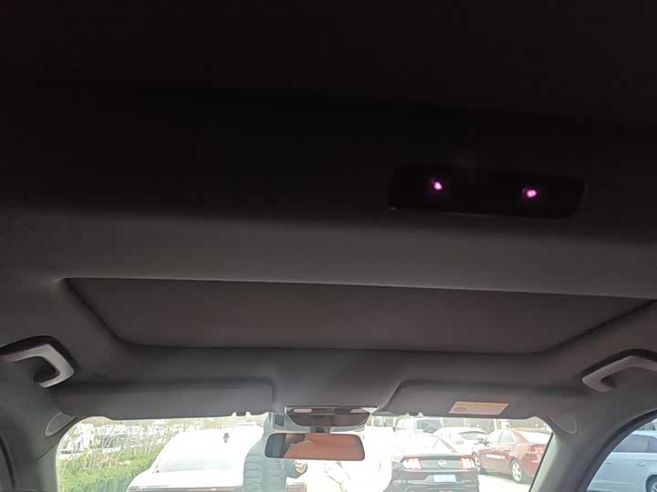 Фото 9 - LiXiang L8