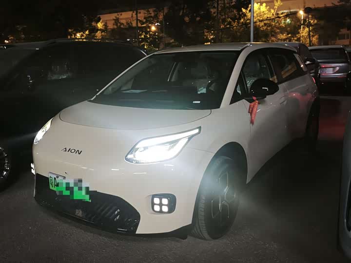 Фото 1 - GAC Aion UT Super