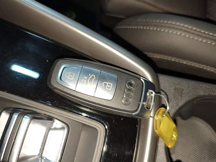 Фото 9 - Audi A3