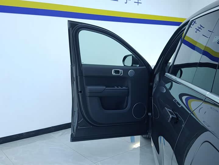 Фото 7 - LiXiang L9