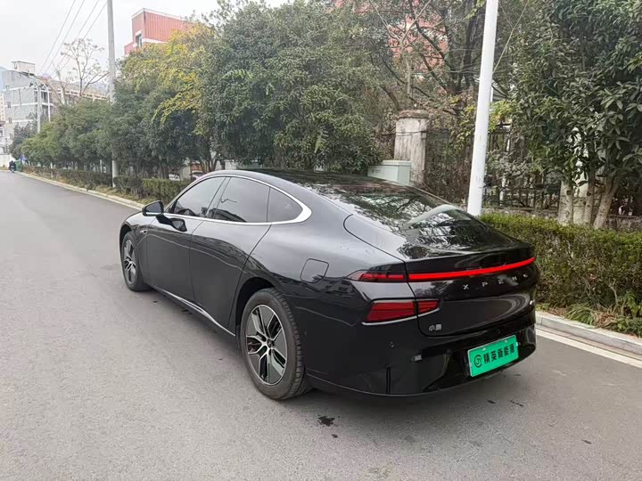 Фото 5 - XPeng P7