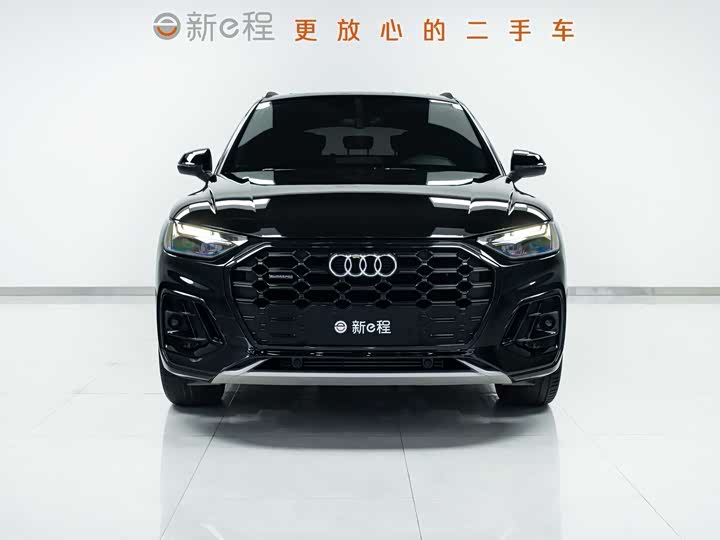 Фото 2 - Audi Q5L