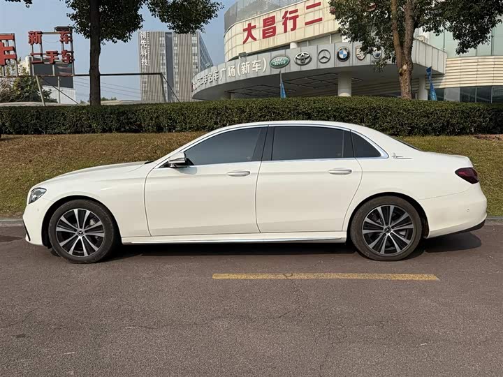 Фото 3 - Mercedes-Benz E-Class Hybrid