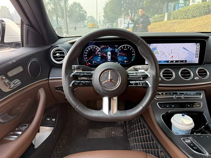 Фото 6 - Mercedes-Benz E-Class Hybrid