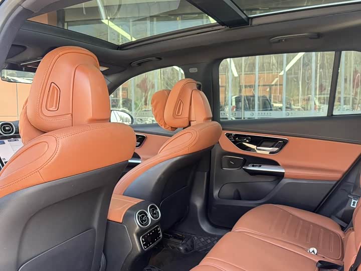 Фото 5 - Mercedes-Benz GLC-Class