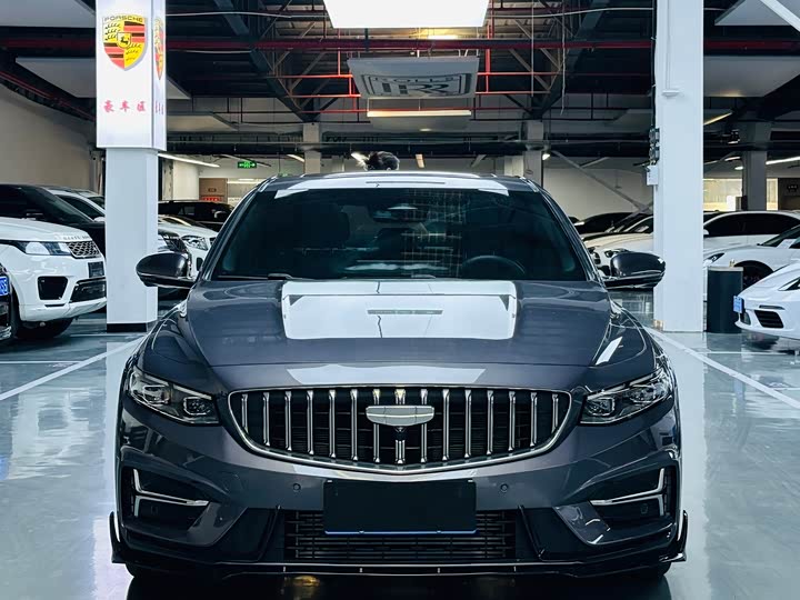 Фото 2 - Geely Preface