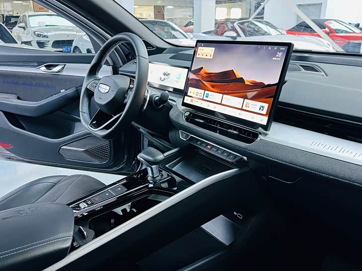 Фото 7 - Geely Preface