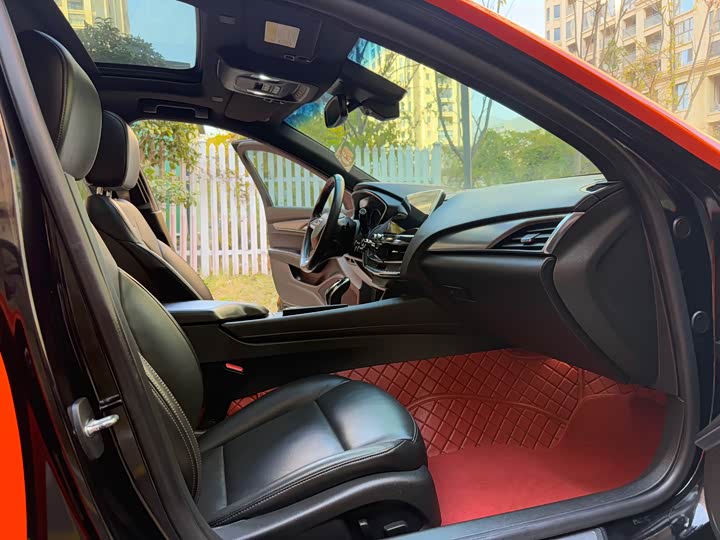 Фото 9 - Cadillac CT5