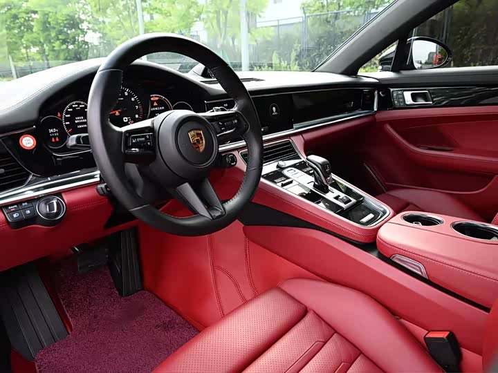 Фото 6 - Porsche Panamera