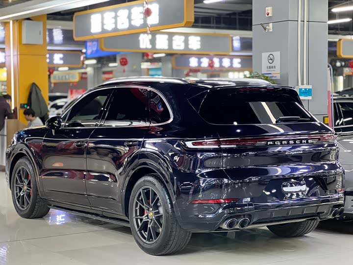 Фото 3 - Porsche Cayenne