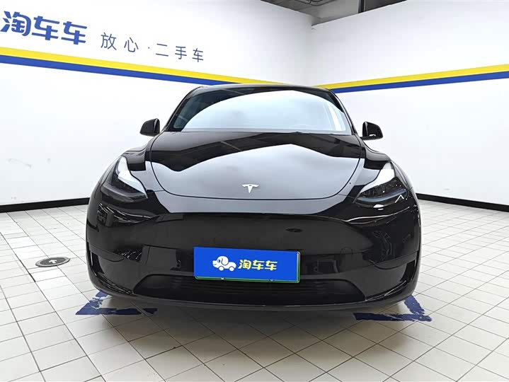 Фото 2 - Tesla Model Y