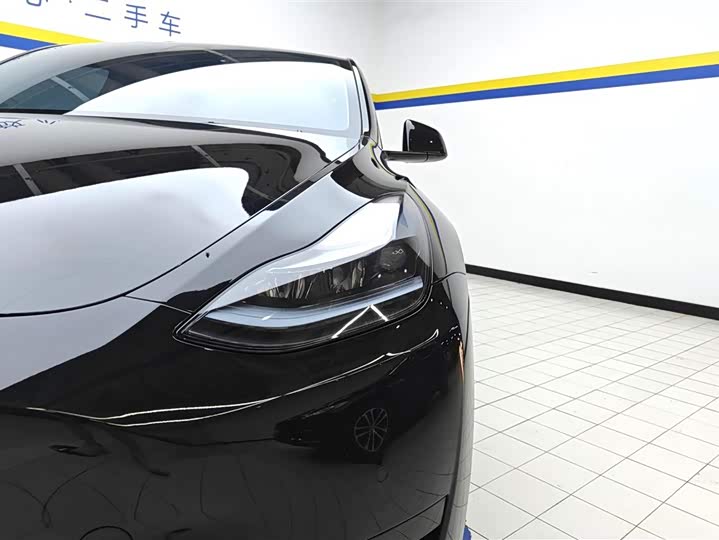 Фото 5 - Tesla Model Y