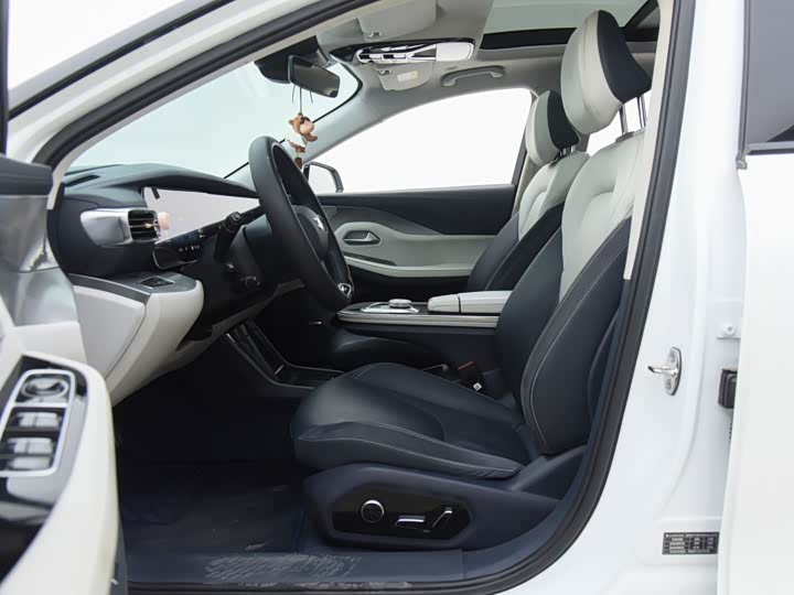 Фото 8 - BAIC Arcfox Alpha S