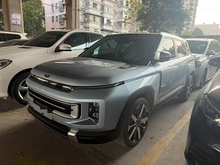 Фото 1 - Geely Icon