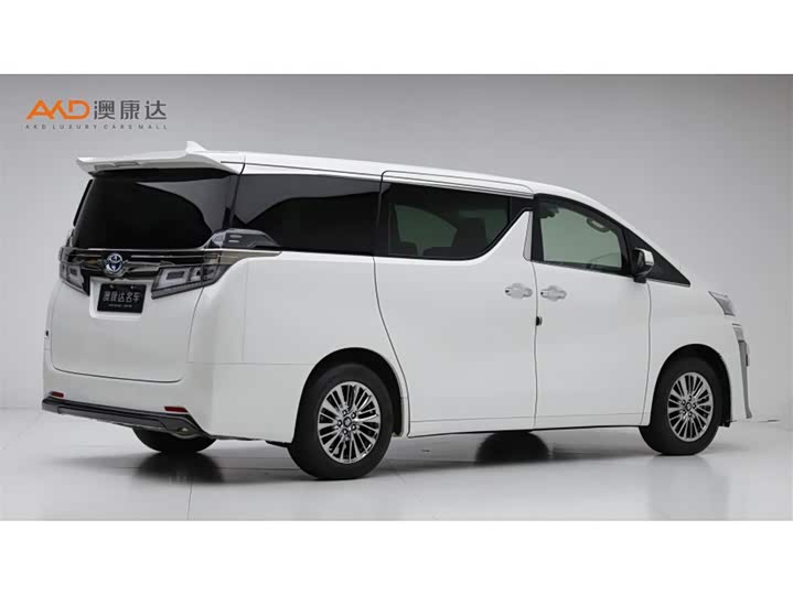 Фото 3 - Toyota Vellfire