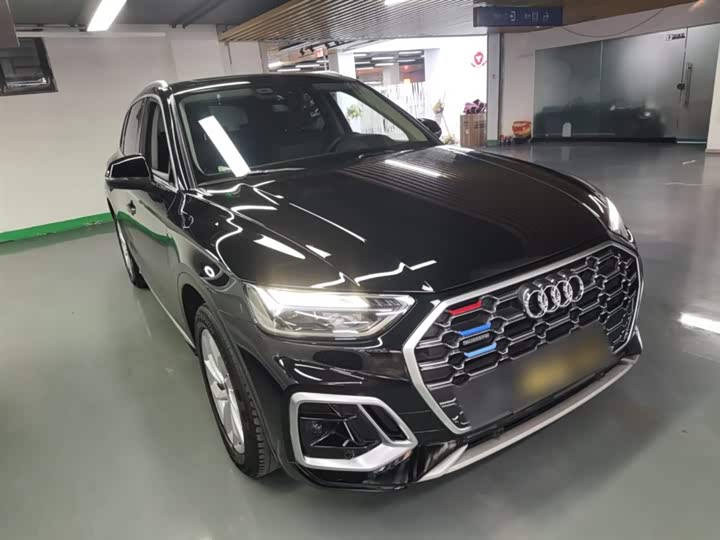 Фото 4 - Audi Q5L