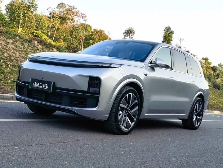 Фото 1 - LiXiang L9