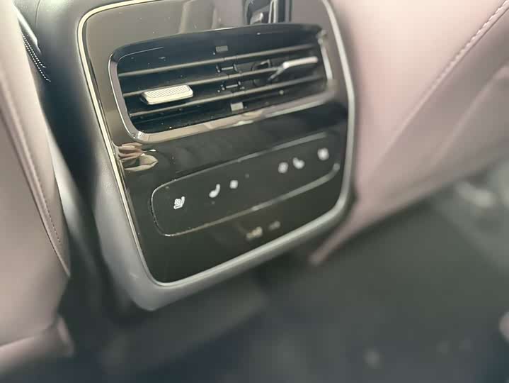 Фото 6 - Chery Fulwin T10