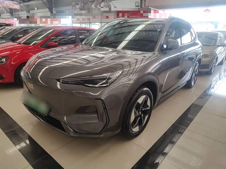 Фото 2 - Geely Galaxy E5