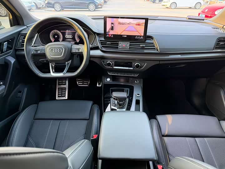 Фото 3 - Audi Q5L