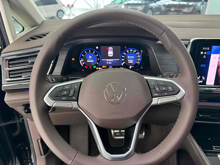 Фото 3 - Volkswagen Viloran