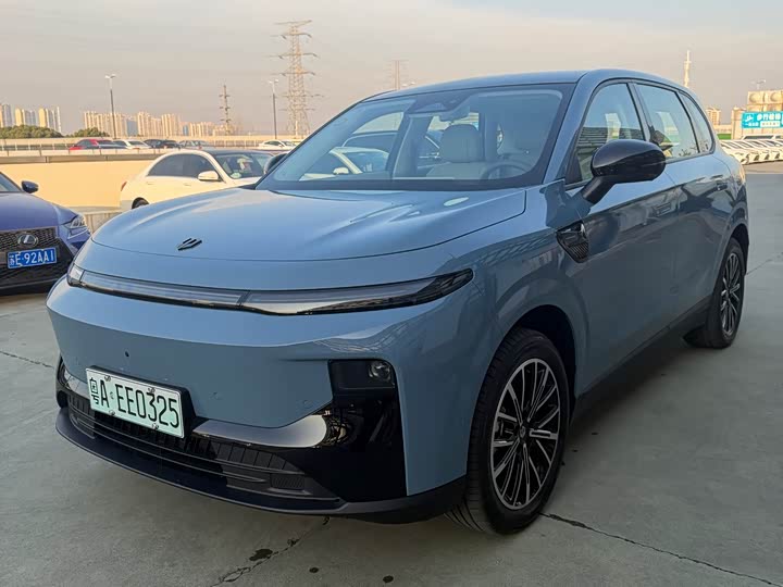 Фото 1 - Leapmotor B10