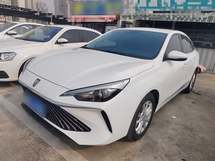 Фото 2 - Roewe i5