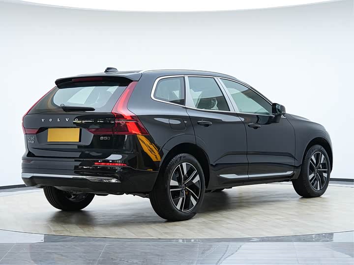 Фото 5 - Volvo XC60