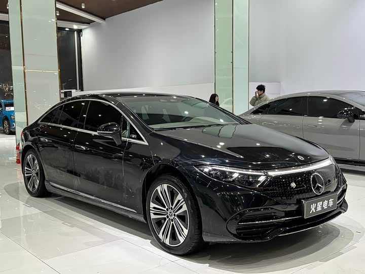 Фото 2 - Mercedes-Benz EQS