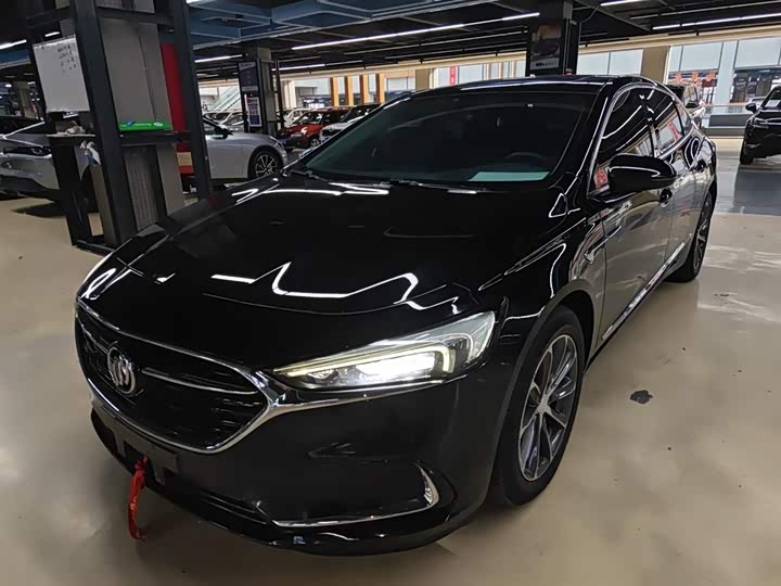 Фото 2 - Buick LaCrosse