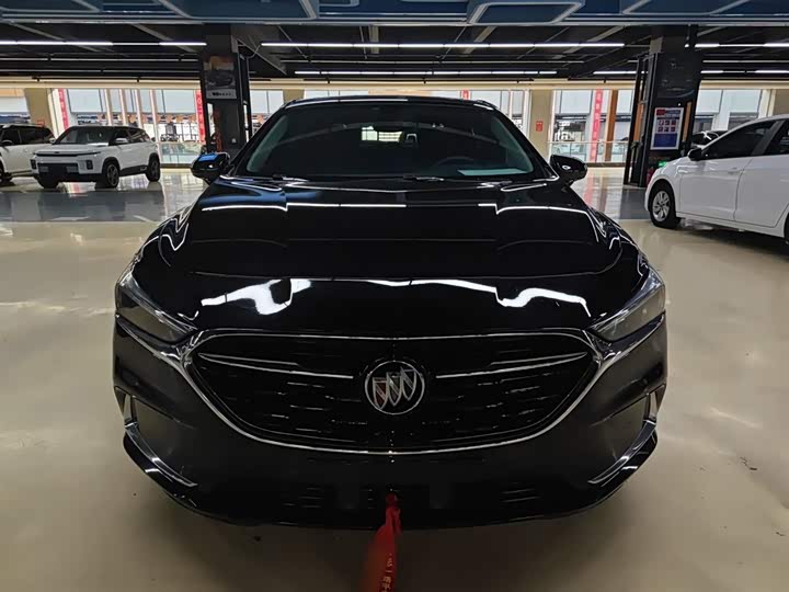 Фото 3 - Buick LaCrosse