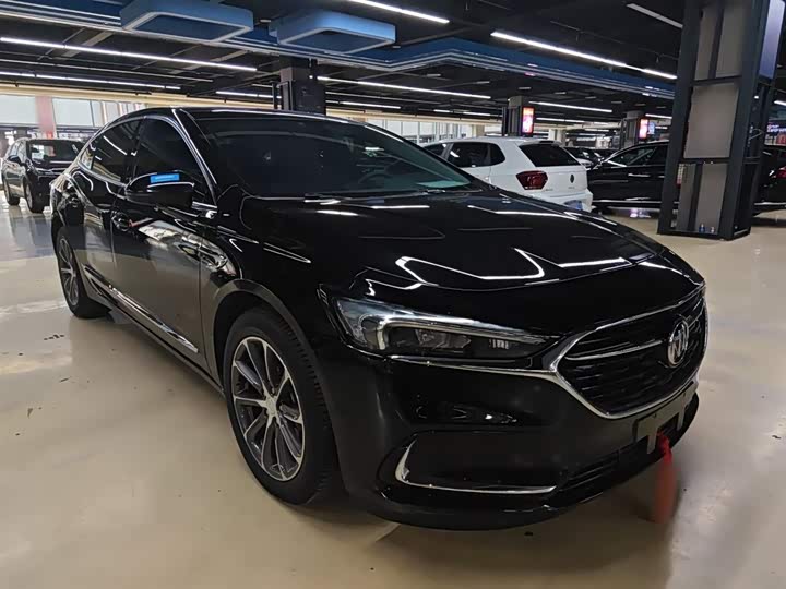 Фото 4 - Buick LaCrosse